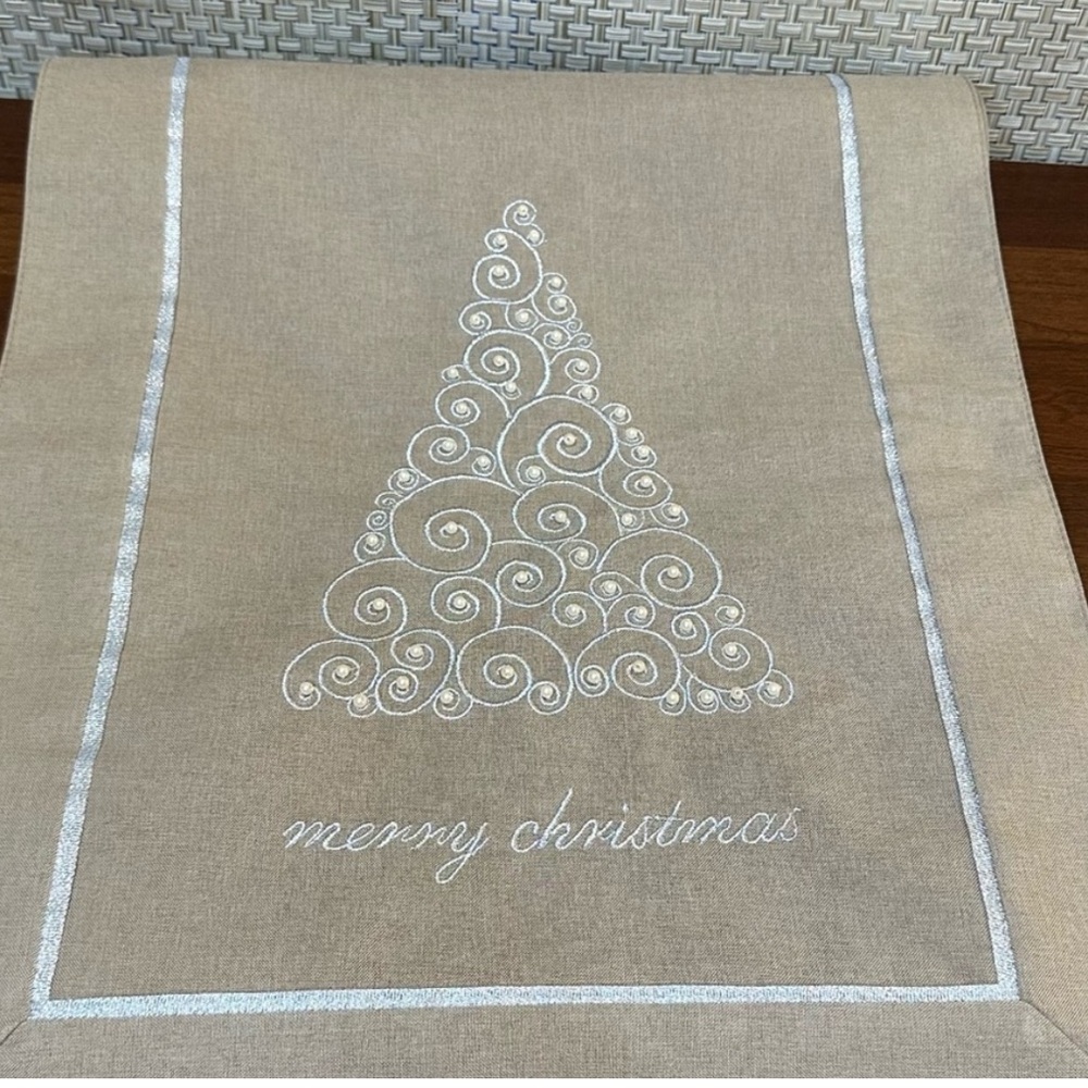 🎄NWOT Pottery Barn Tan Fabric & Silver Merry Christmas Table Runner 14" x 72"